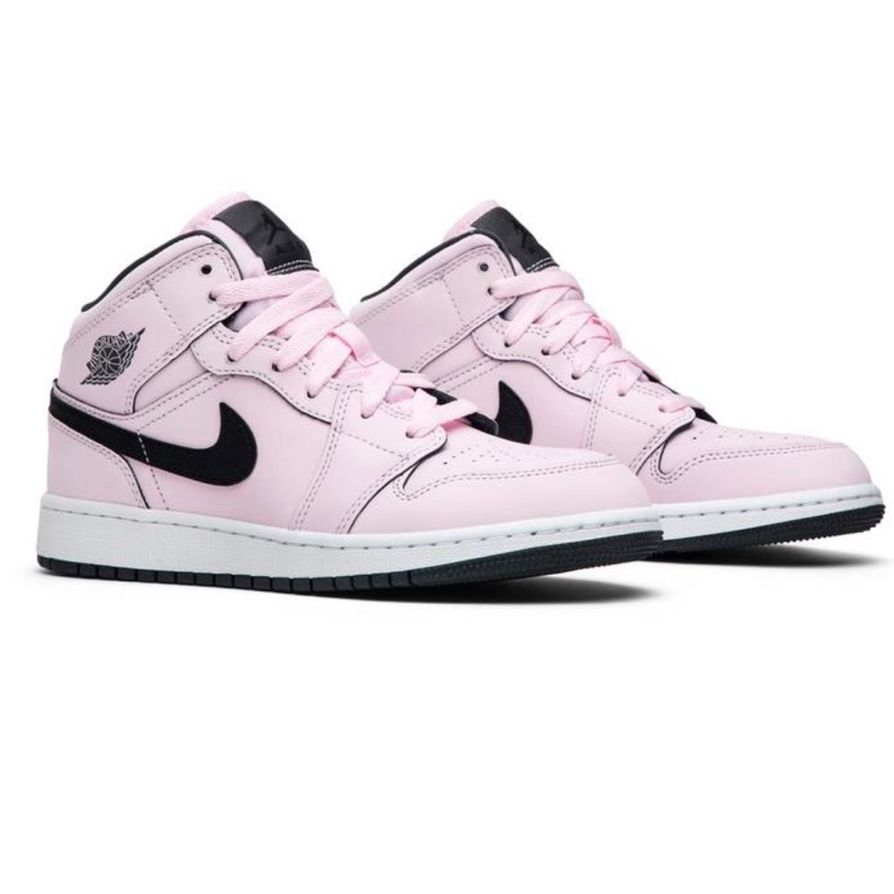 Jordan 1 Mid “Pink Foam”